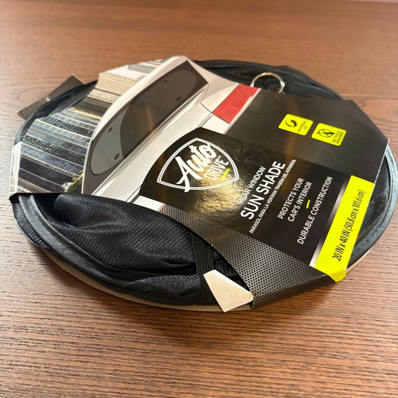 Auto Drive Rear Window Sun Shade Black Universal Fit 20x40 Inch NEW - Picture 6 of 8